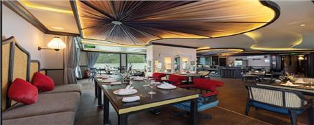 Du thuyền Le Journey Luxury